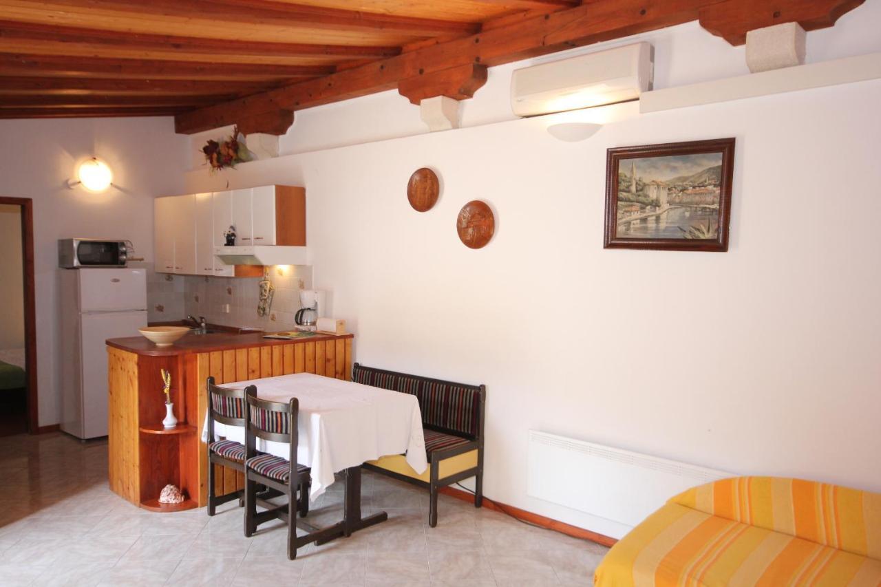 Apartments With A Parking Space Veli Losinj, Losinj - 8029 Luaran gambar